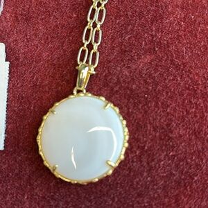 Kendra Scott Natalie Pendant white stone